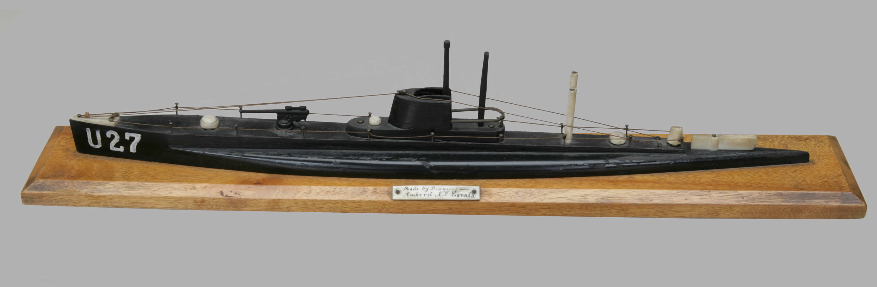 Jouets et maquettes - U-boot U-27  Le Canada et la Première Guerre mondiale